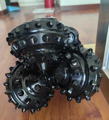 9 7/8 Iadc437 Dreikegel-Rollenmeißel Tci-Dreikegelbohrer für Felsbohrungen