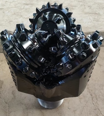 17 Zoll IADC537 Tricone Rock Bit für Bergbau und geologische Exploration Bohrstücke