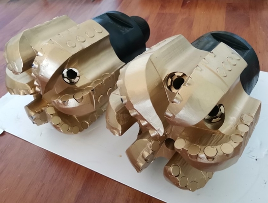 5.5 Zoll Felsbohrmaschine Polykristalline Diamantkompakte Stücke für die geothermische Bohrung