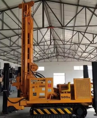 Dieselmotor Top Hammer Hydraulisches Rotationswasserbohrgerät mit 500 m Bohrtiefe