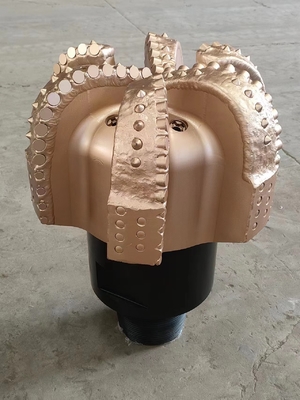 Hersteller Verkauf 17 1-2 ′′ 444,5 mm 6 Klingen PDC Bohrstücke für Bohrbohrungen