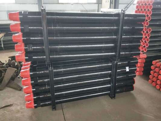 114 mm Durchmesser 6090 mm Länge Kohlenstoffstahl Wasserbohrstange für Bohrgeräte