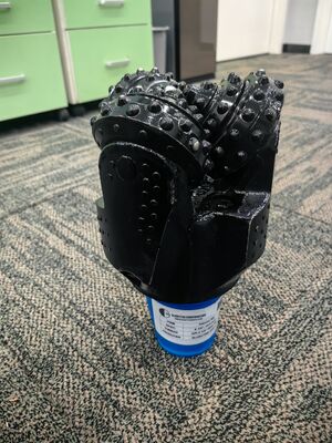 IADC637 6 1/2 Zoll Tricone Rock Bit mit Wolframkarbid-Einsätzen für das Bohren harter Formationen