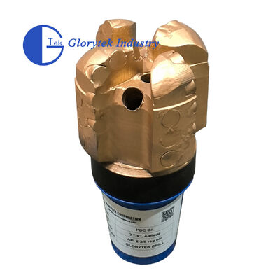 98mm 4-Flügel-PDC-Bohrmeißel für die Wasserbrunnenbohrung